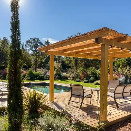 Villa La Myrte Di Lecci