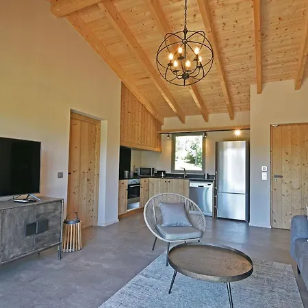 Villa La Myrte Di Lecci